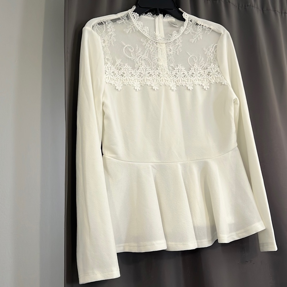 Off White/Cream Women’s Ple Plum Top